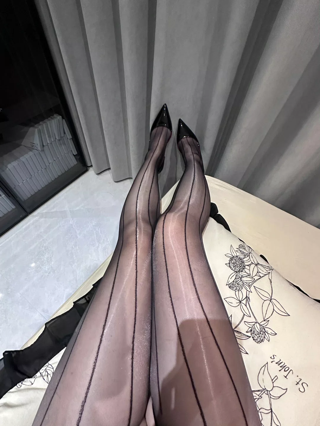 #高跟鞋控 #正常穿搭没有不良行为 #御姐 #腿控
