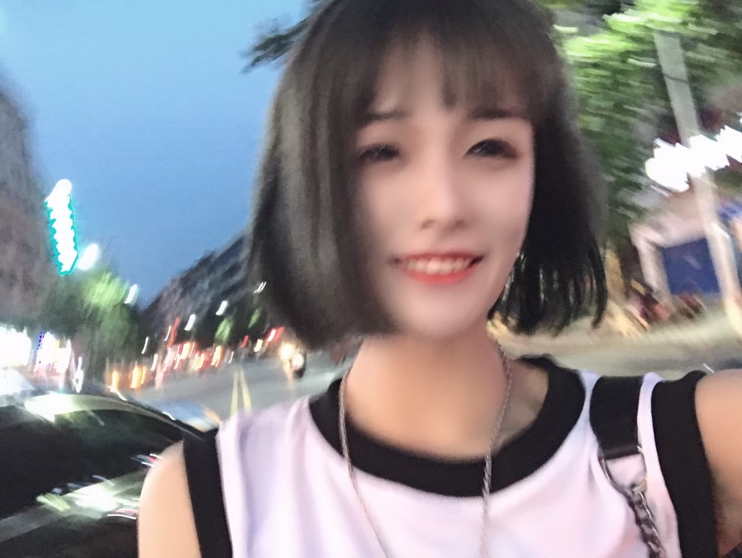 肖雅婷ww