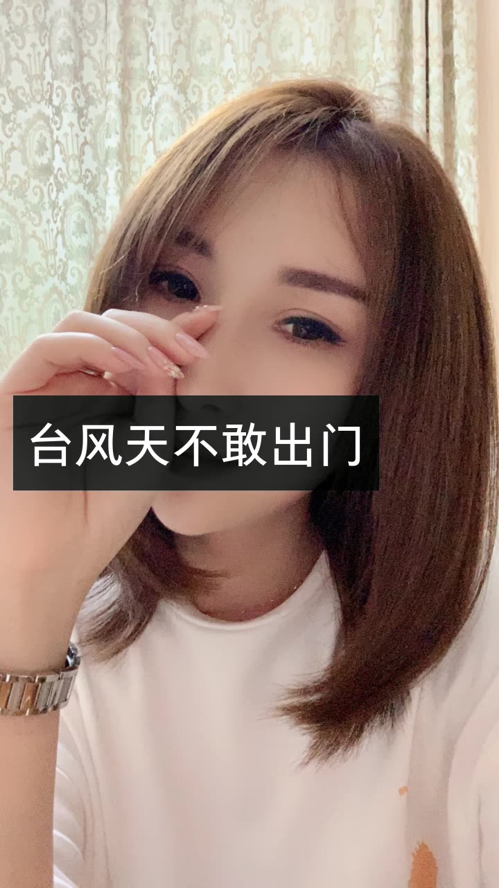 爱笑的陈女红的快手v女红四美美女图片