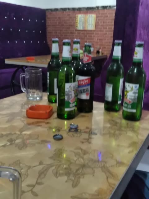 亲春献给小酒桌 2年前