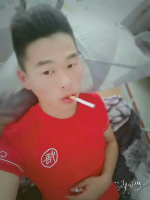 72另类小逸72的主页-快手直播