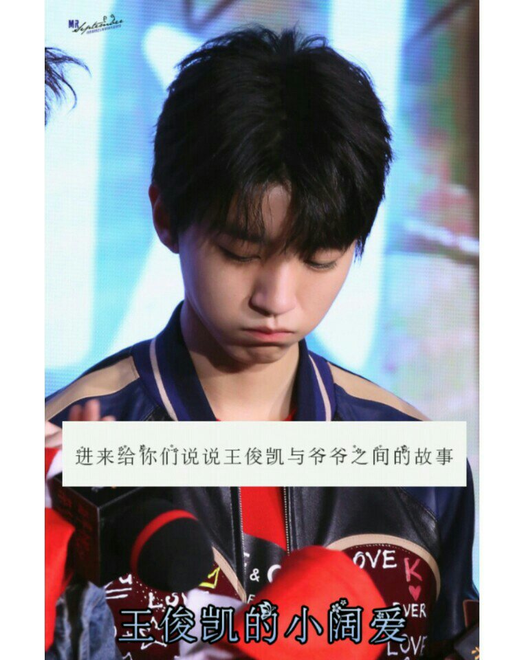 大概,生活中所有阴差阳错,都是命中注定, "一个以为不会走,一个以为会