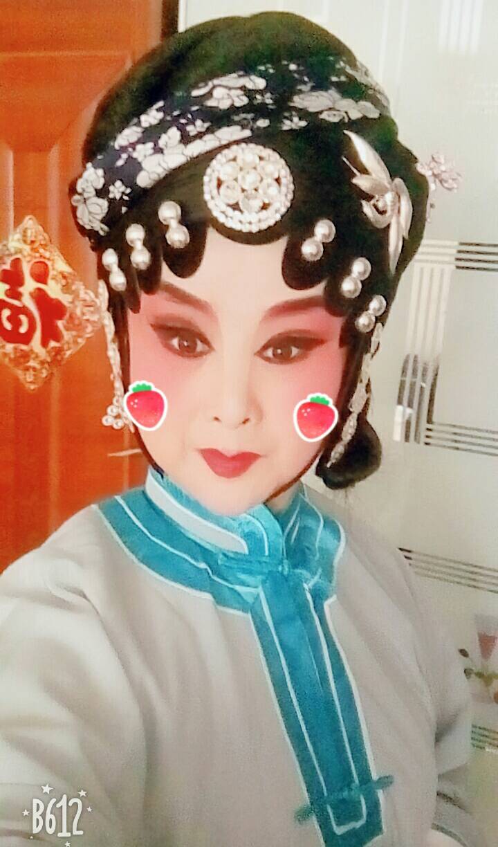 秦腔演员强喜宁