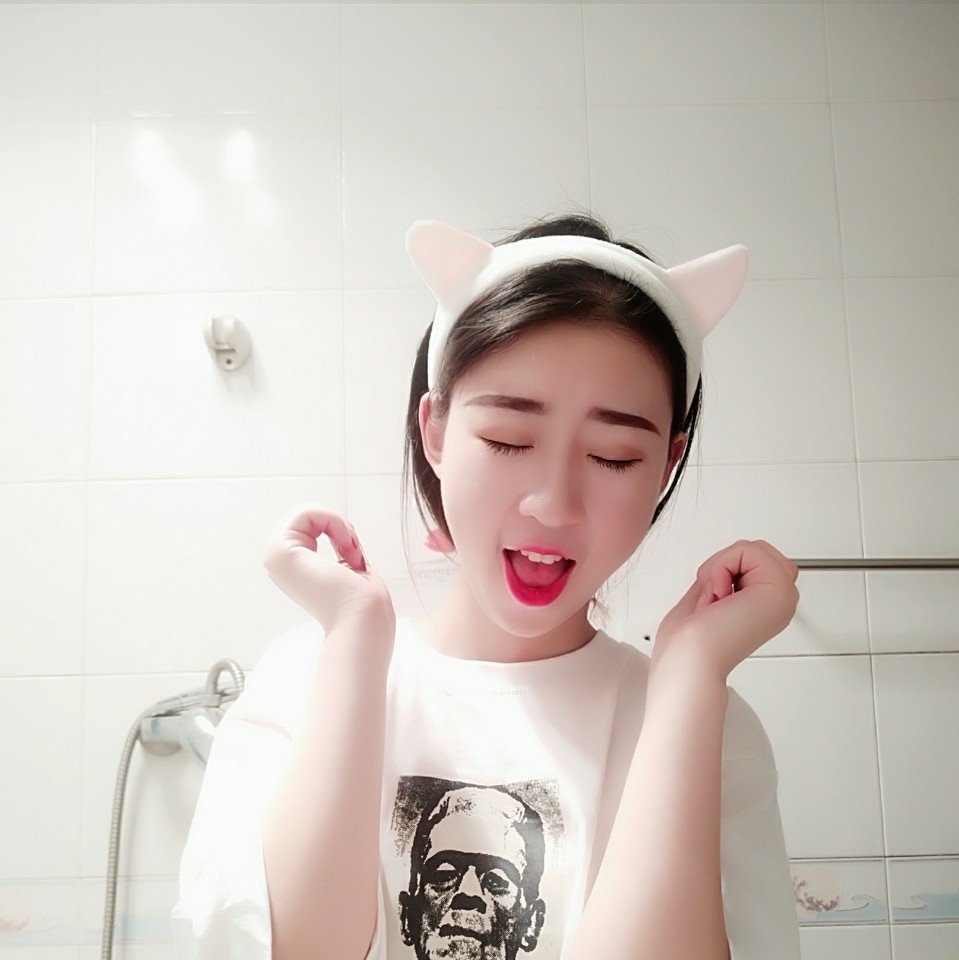捕捉一只小阿丹