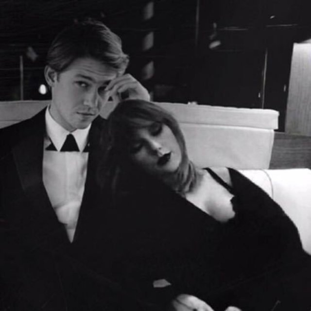 taylor和joe情头,霉霉和joe的情侣头像 jaylor# #joealwyn# #taylorswift# - 刺29的快手