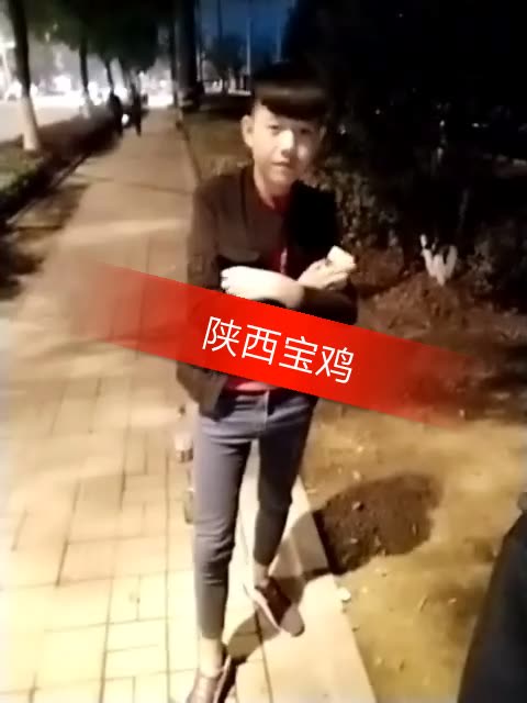 biao子永远是biao子,又怎么可能做大嫂.