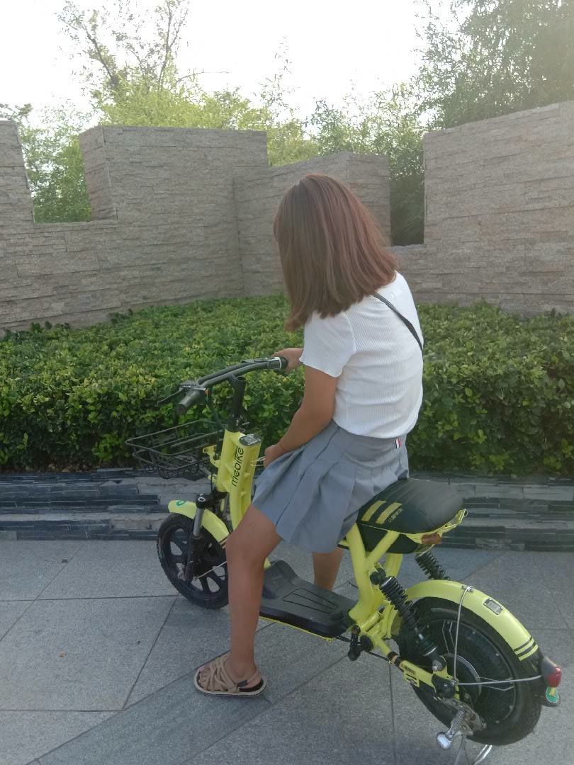 09月儿妹妹00-快手直播