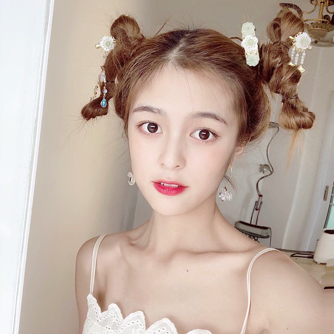 孔依琳- 发了一个快手作品,一起来看!