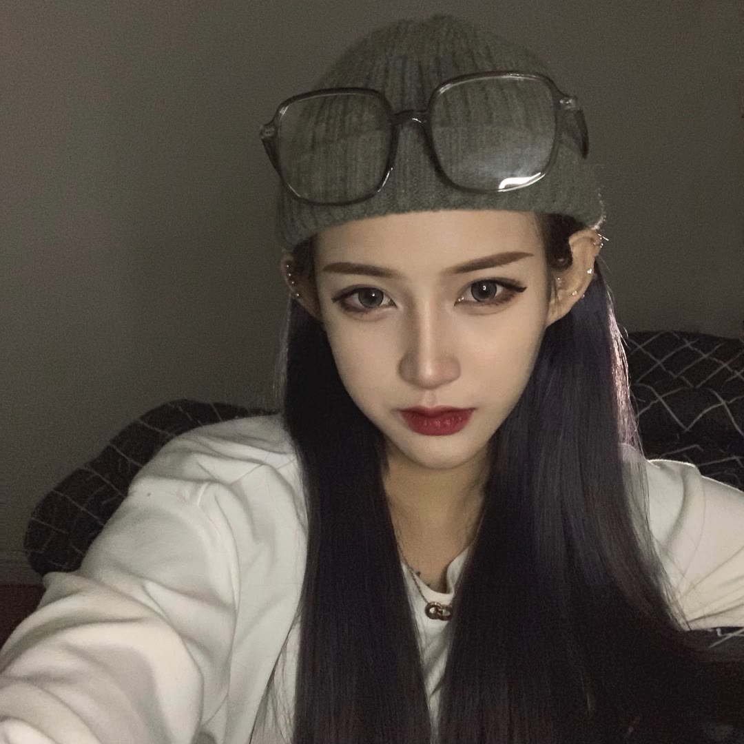 巨婴cute 发了一个快手作品,一起来看!