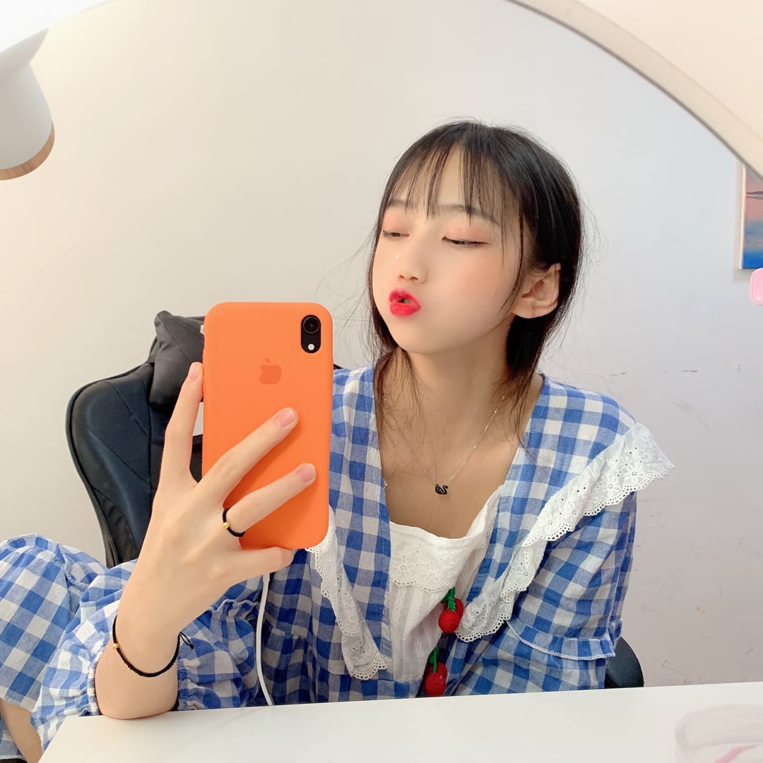 瑶瑶很迷人.90(直播) 发了一个快手作品,一起来看!