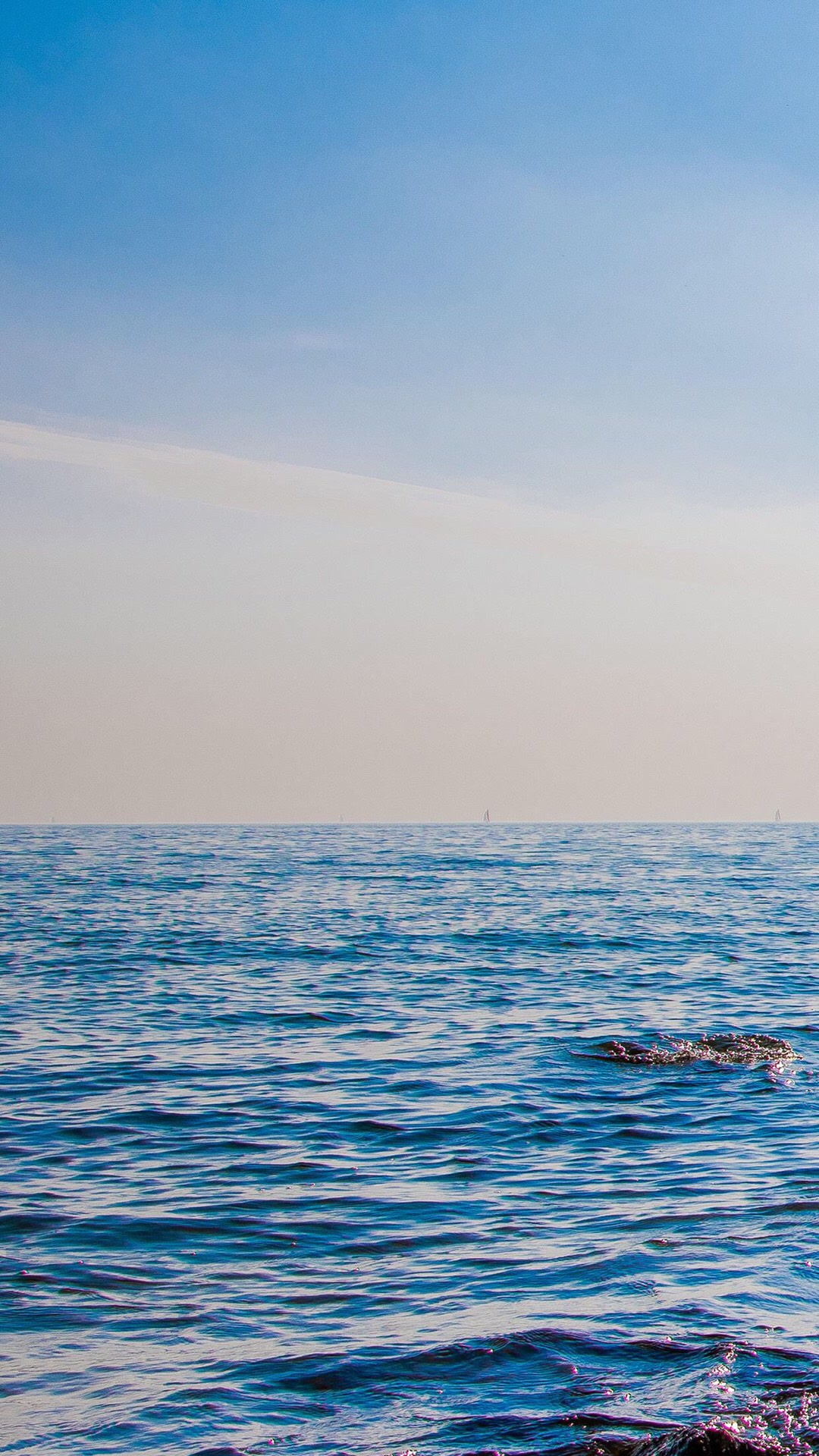 今日更新 刚刚被和谐了 所以重新上传了07 渐亮壁纸要ios11.