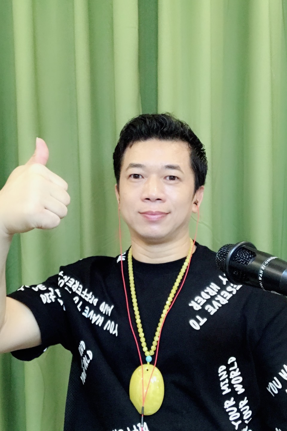 歌星陈星(大号)的快手直播