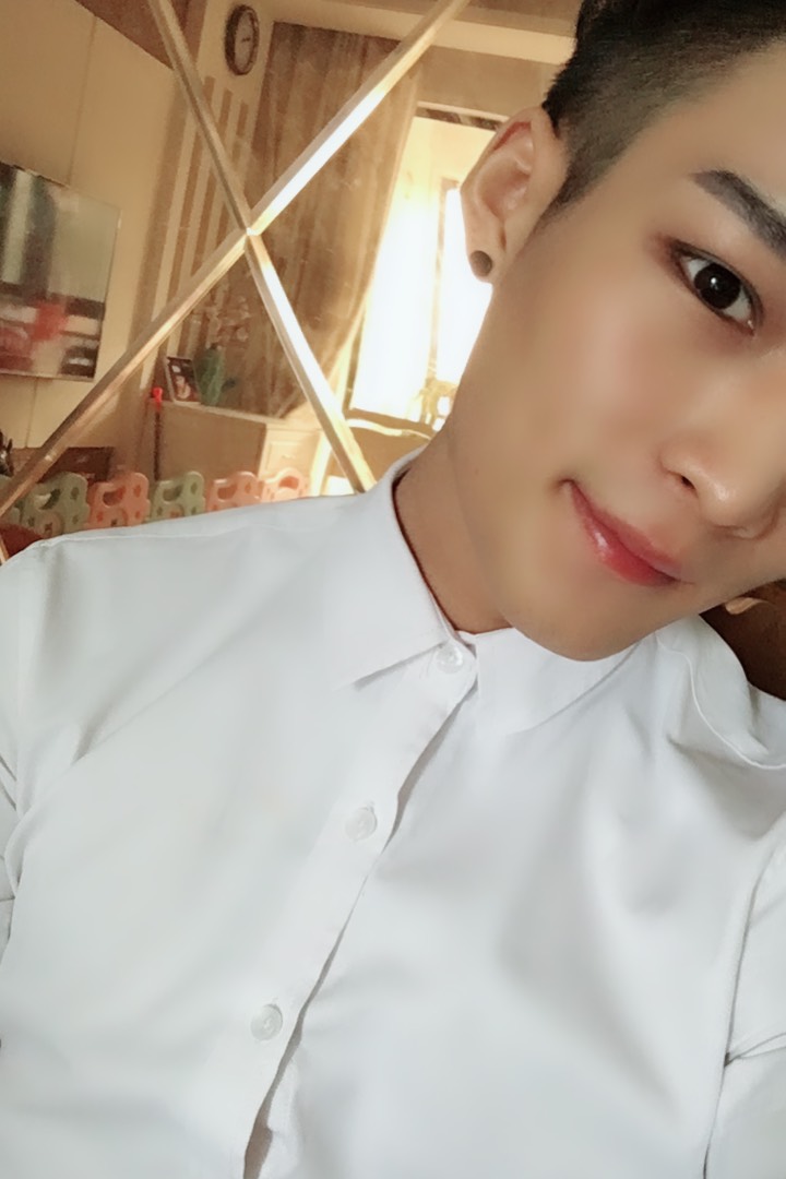 c  关注 漠然芊儿  2018-9-8 14:34 来自 快手