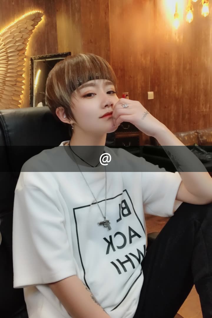 一支沫哥哥i的快手直播