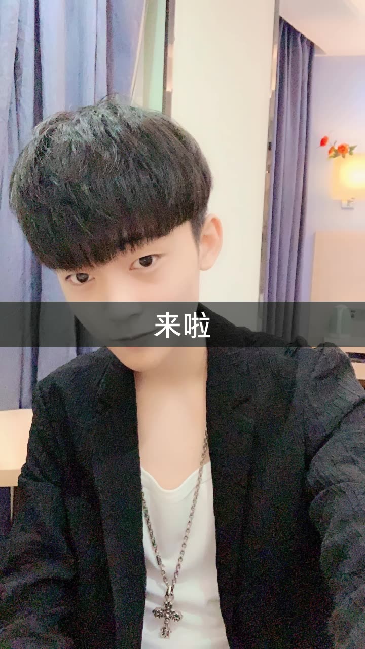 千禧阿旭9899表哥阿豪的快手直播