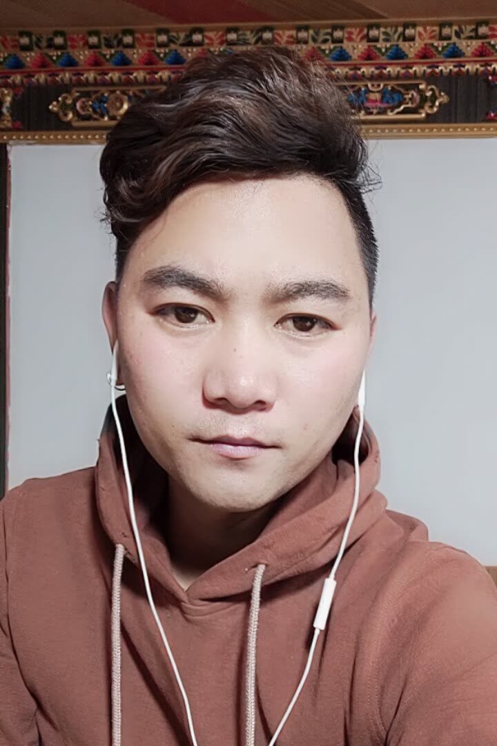 歌手*卓玛措的快手直播