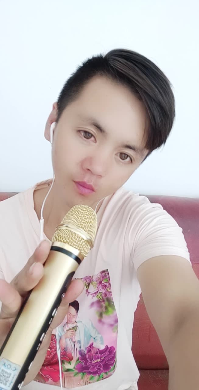 歌手铁木冰冰的快手直播
