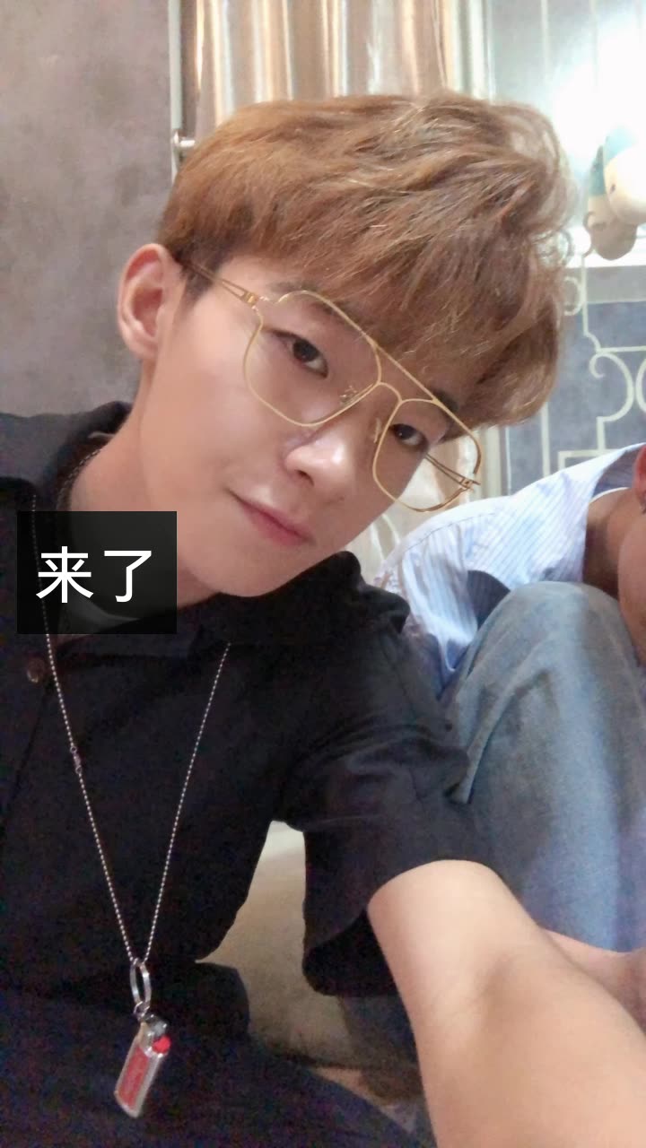 ( 三家)的快手直播