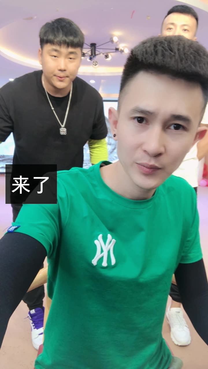 仙屁孩 7815 像个孩子的快手直播0409c