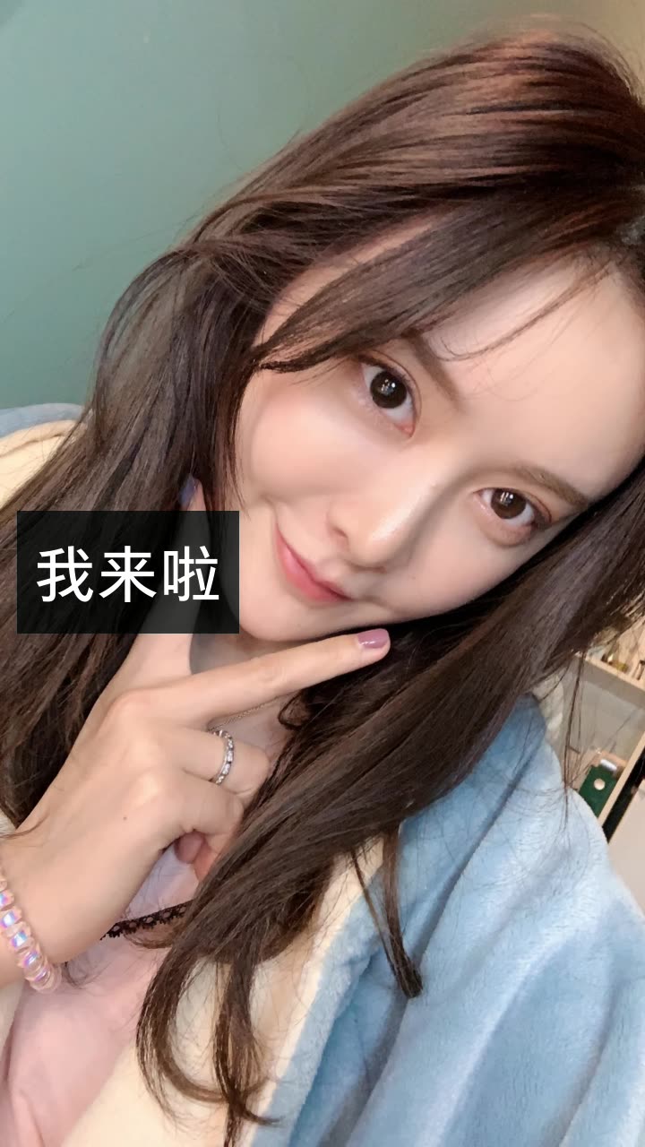 琴儿pony 的快手直播