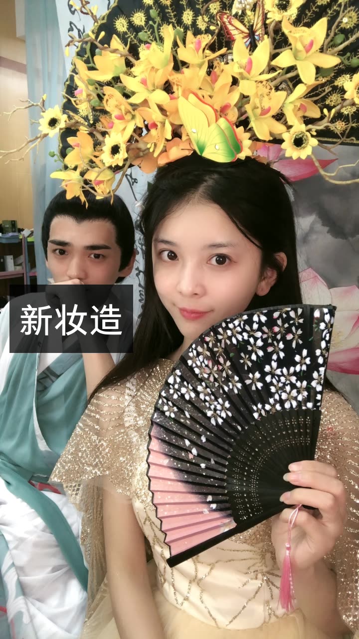 御儿.(古风)的快手直播