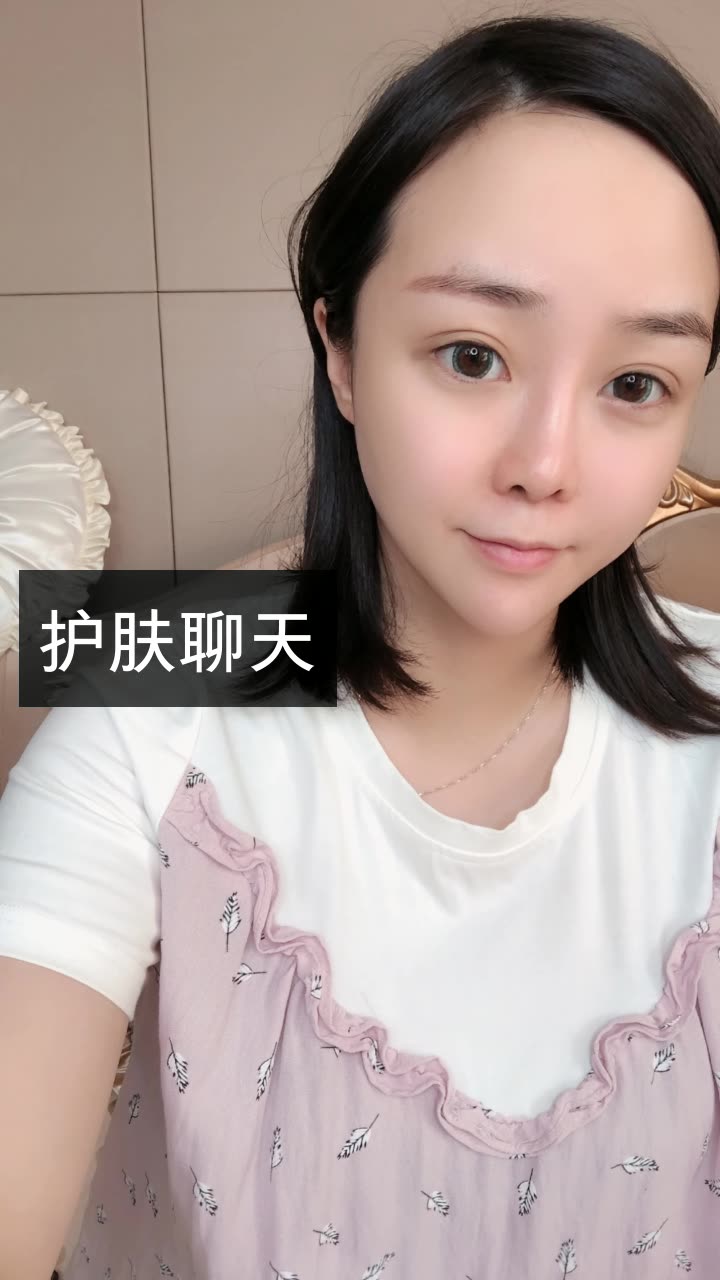 初瑞雪 每周末6点的快手直播