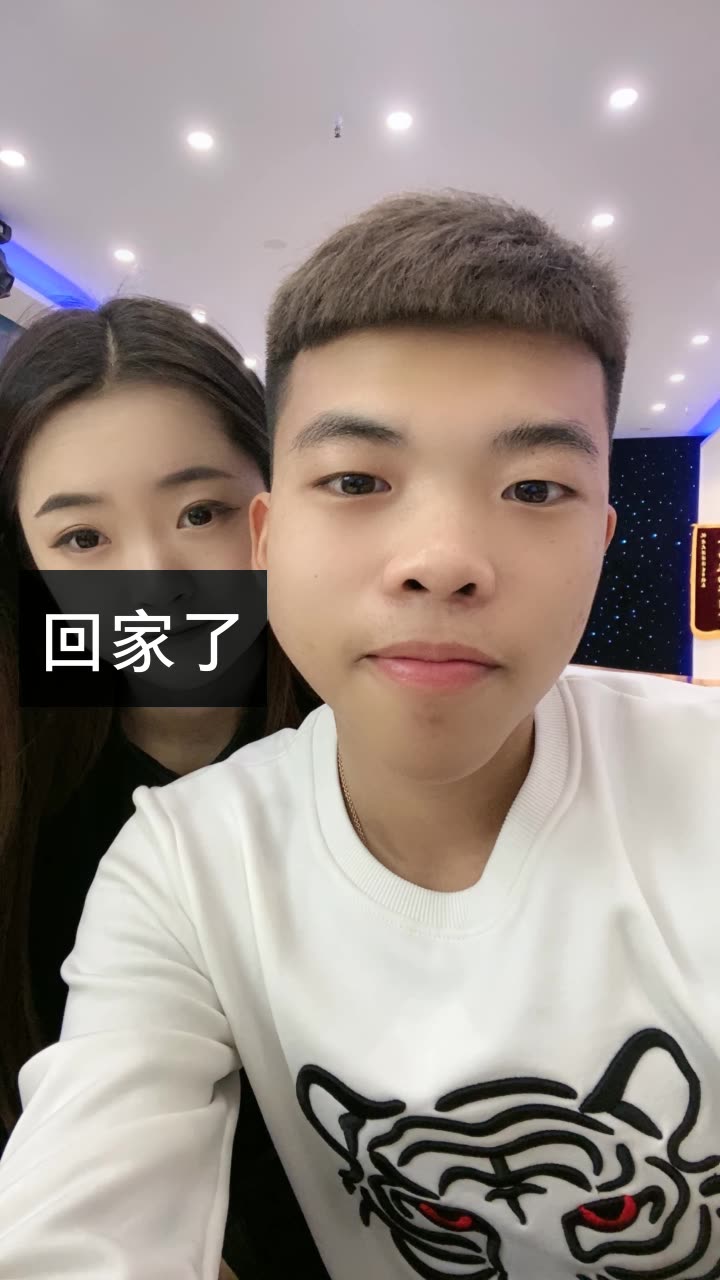 燕来没吃药92不忘初心的快手直播小柠檬mj3192019-11-1来自 快手我