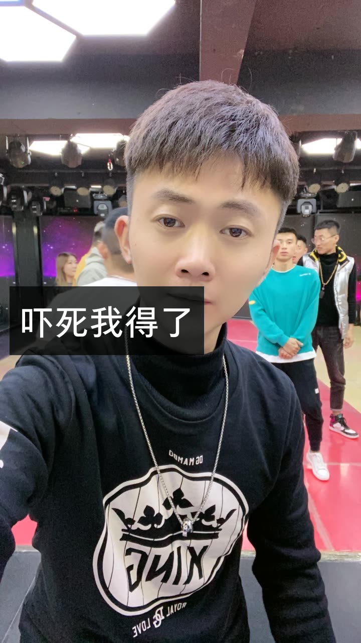 浩南6015情感段子手90的快手直播