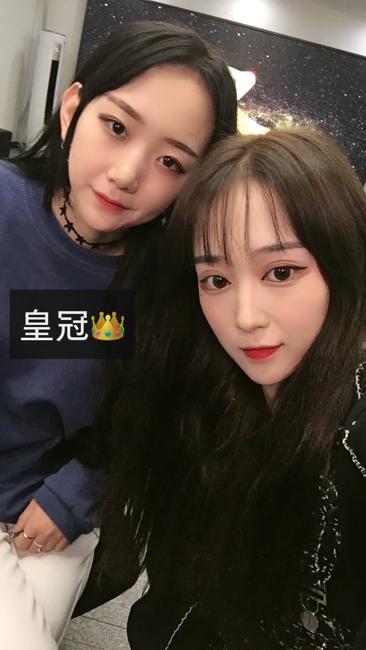 美七七-叉的快手直播楚楚杂货铺2018-10-4来自 微博视频8890用户