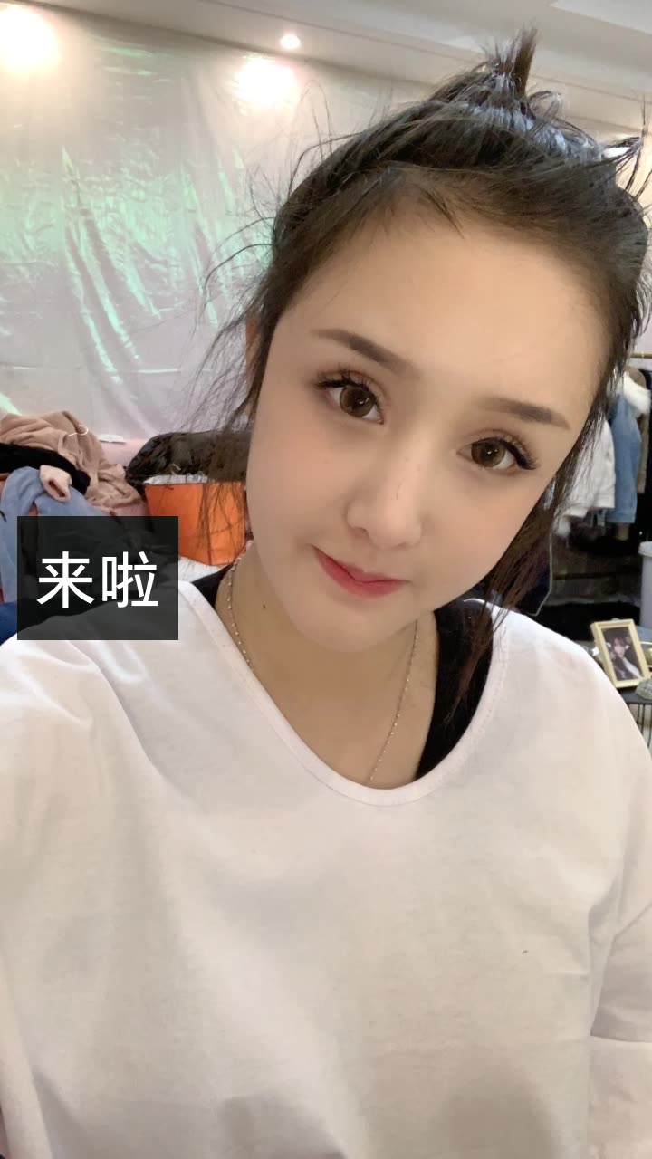 黑暗萝莉大美的快手直播