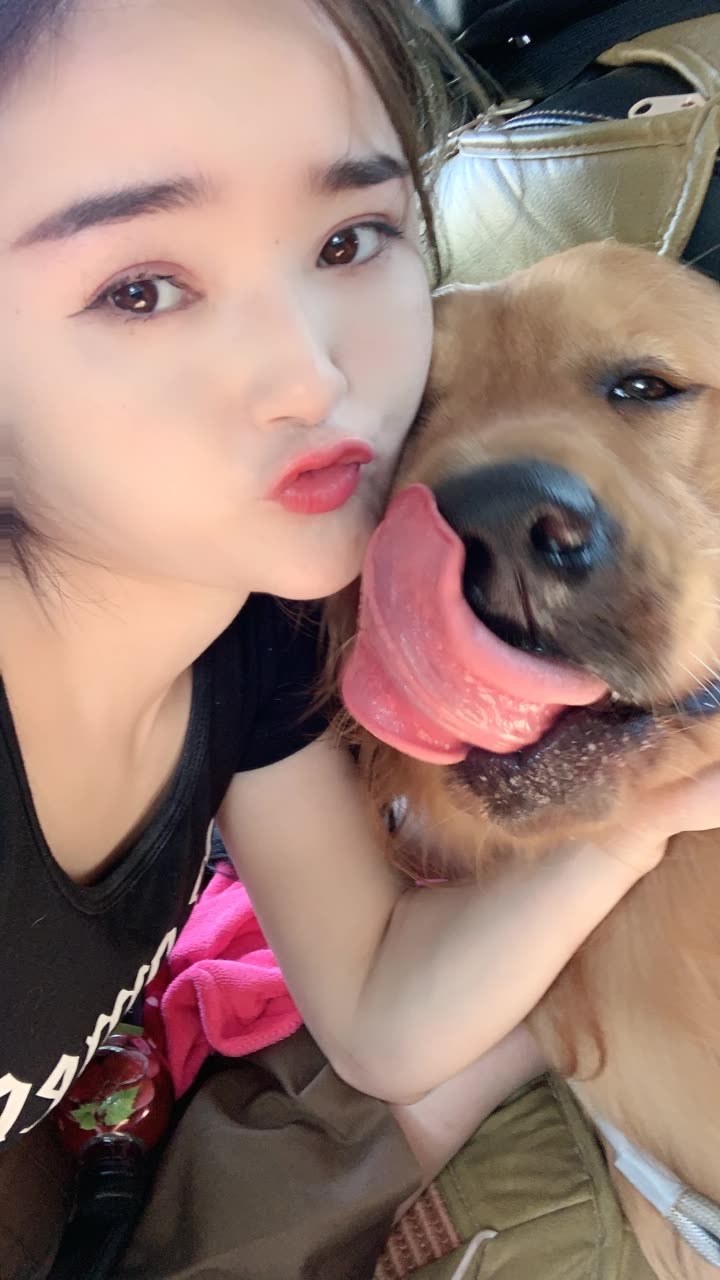 汤圆很幸运的快手直播