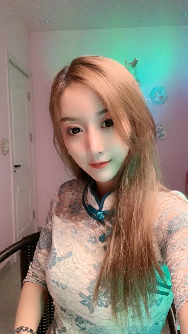 dj板板姐姐(ivy)的快手直播