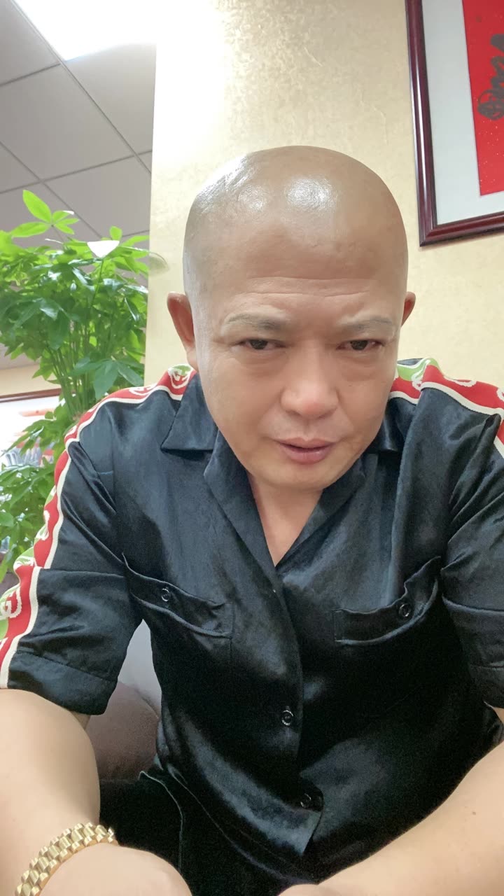 二驴老爸jlv97的快手直播