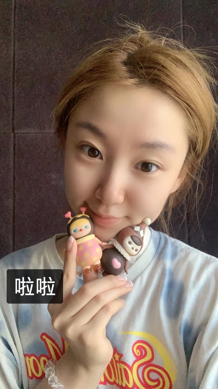 淡定猫爱美食的快手直播