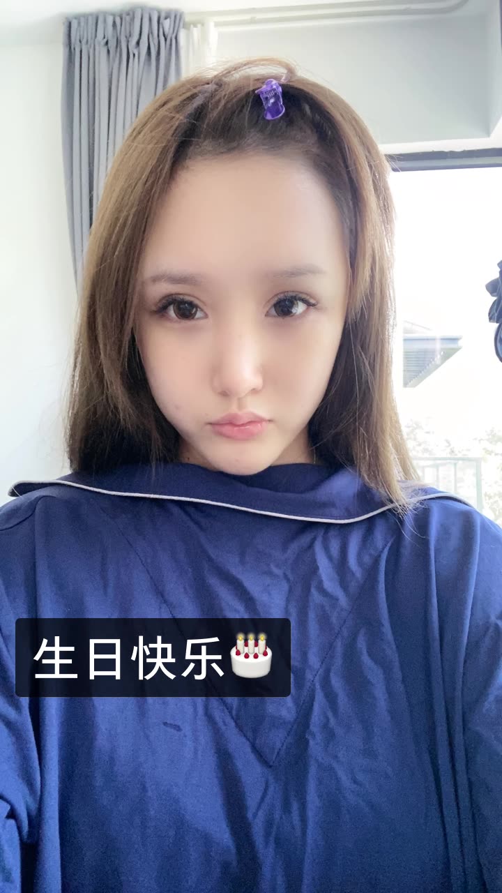 黑暗萝莉大美97的快手直播
