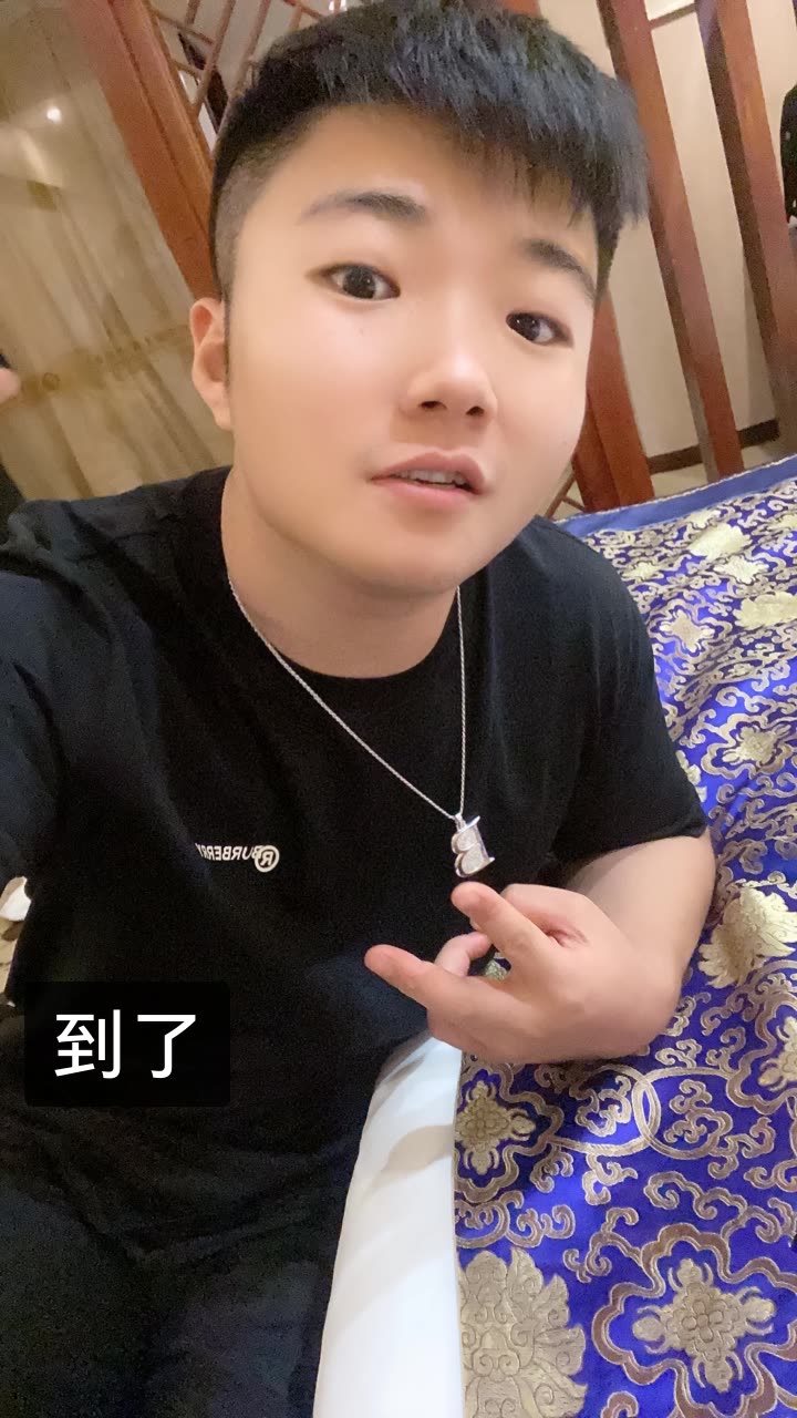 查看更多 a 微关系 他的关注(4) 不服输的幽河 筱童啊7 歌手白小白