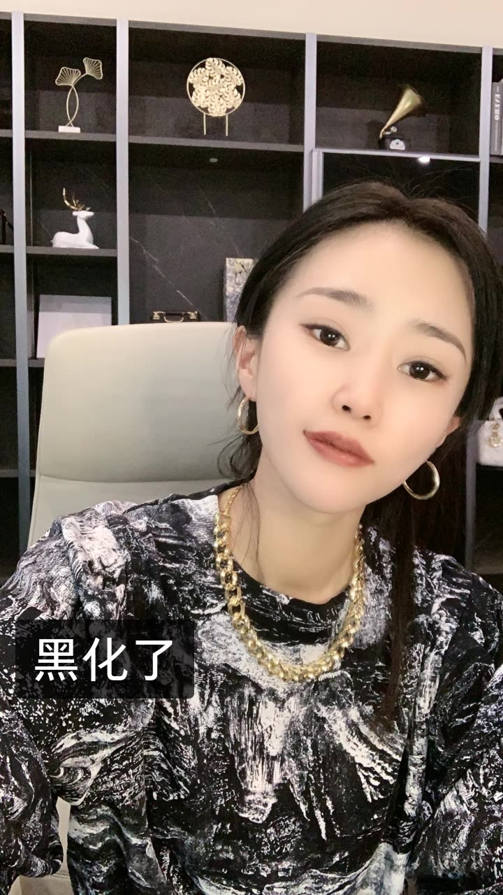 谢宝悦96从心开始的快手直播