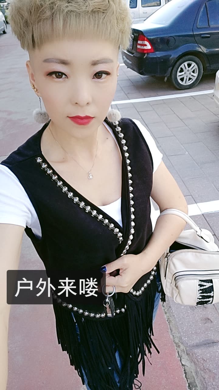 查看更多 a 微关系 她的关注(108) 安欣惠-h 聂涵铭不叫清玖 杨果果在