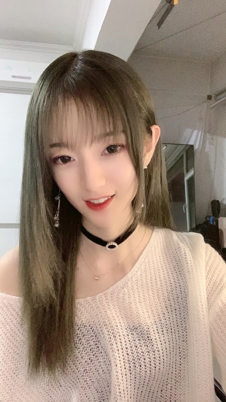 蕾宝很可爱的快手直播