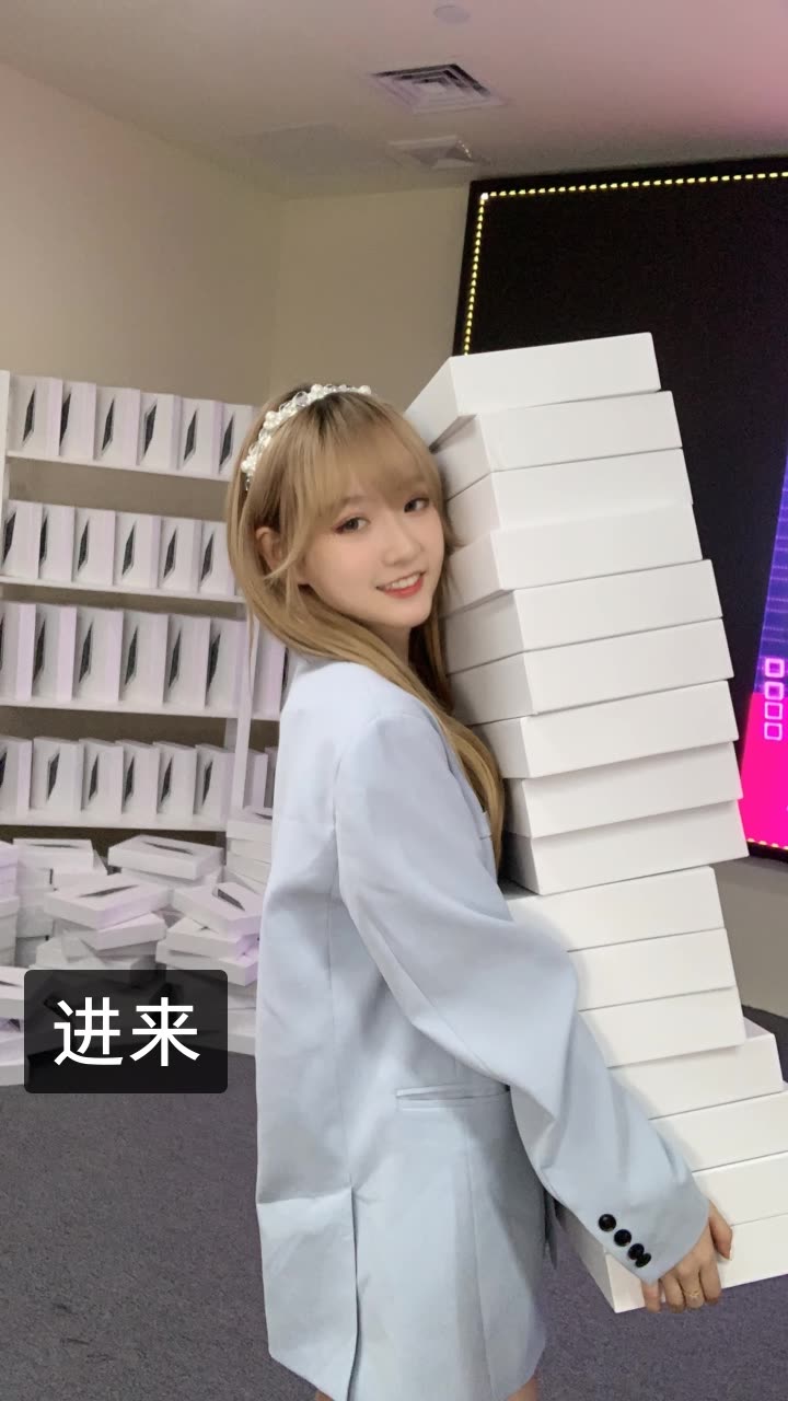 幸子10.6号千万回馈的快手直播