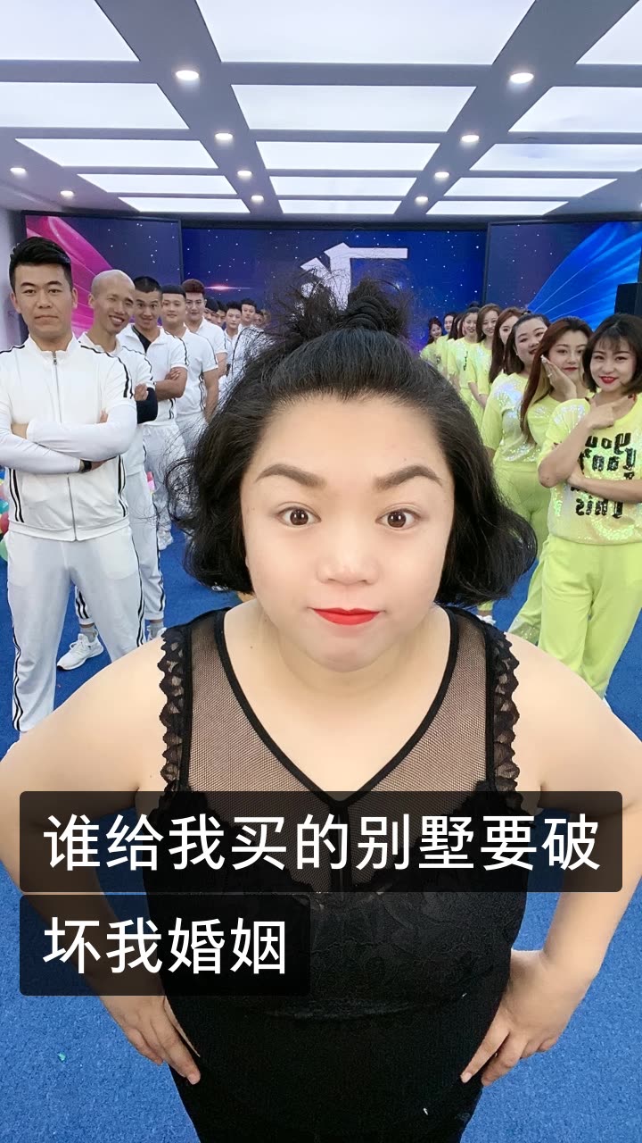 小黄飞【搞笑女皇】的快手直播