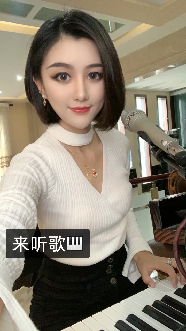 蓝万96lanwan的快手直播