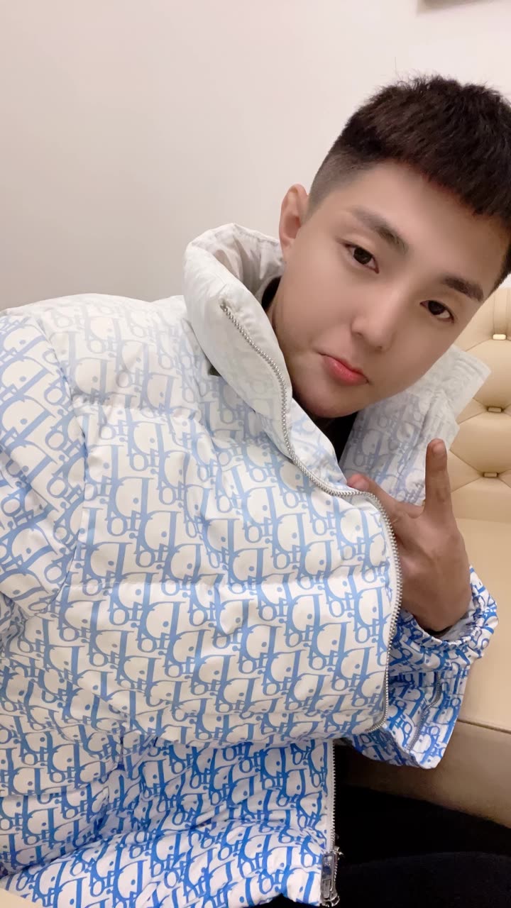 高迪-24号周年庆的快手直播