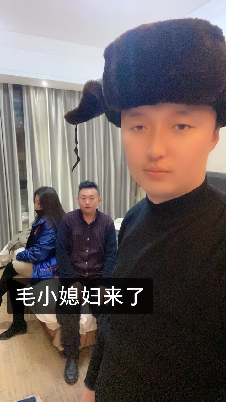 赵文文徒步3000的快手直播