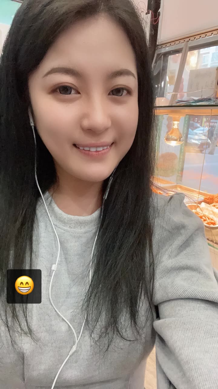 捞姐771577157715的快手直播