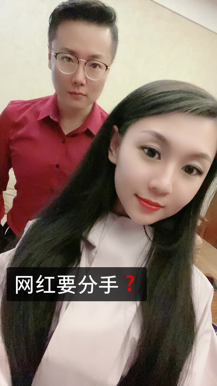 柒柒7815破500w生日会的快手直播