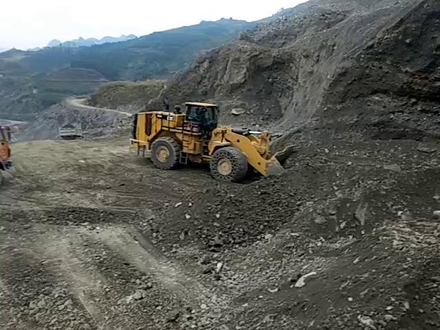 18725414050喜欢的朋友可以联系我车在文山州马关县都龙随时可以看车