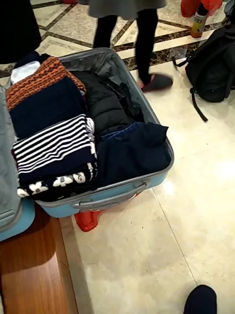收拾东西准备回贵阳 2年前