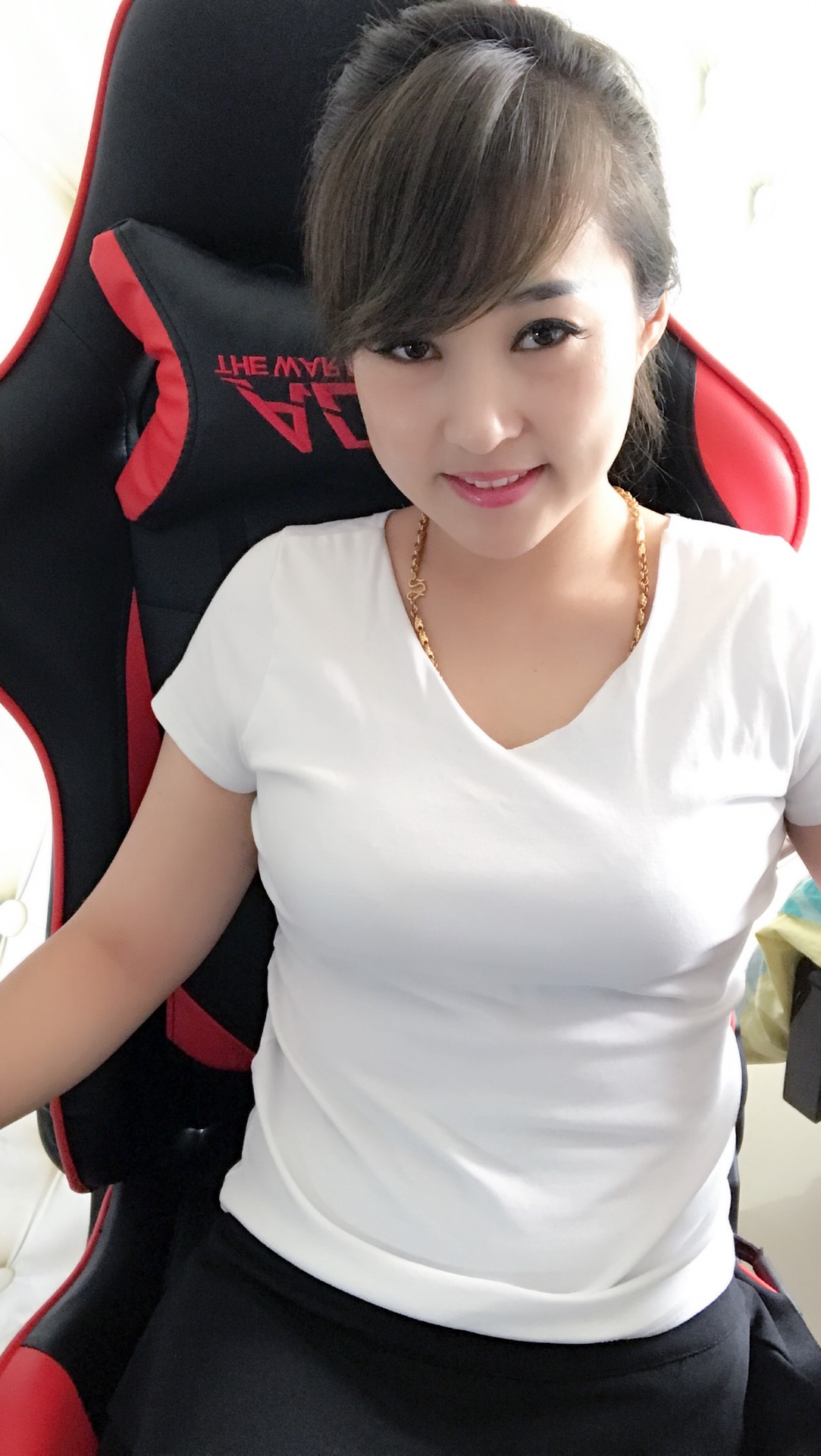 好难受,失眠了, - 洋洋 111的快手