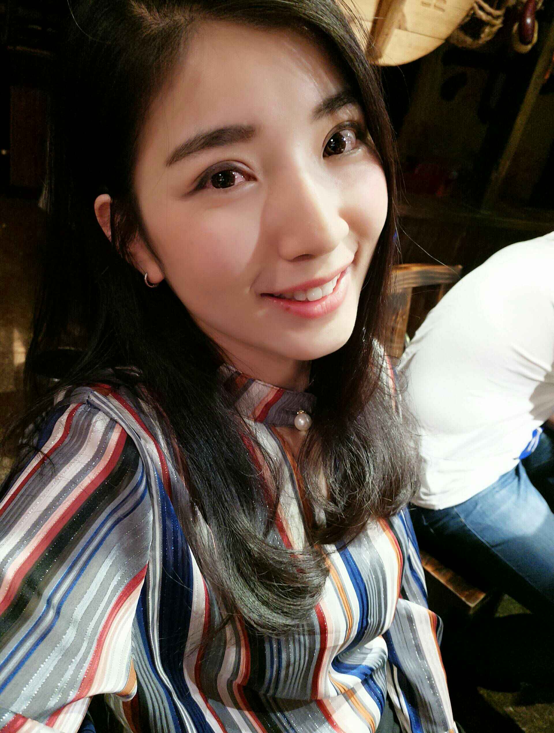 52052135210月前 美 大湾张曼玉10月前 大湾张曼玉10月前 回复 张洁